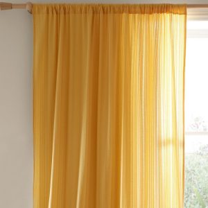 Žlutá záclona 140x183 cm Zofia Broderie Anglaise – Pineapple Elephant