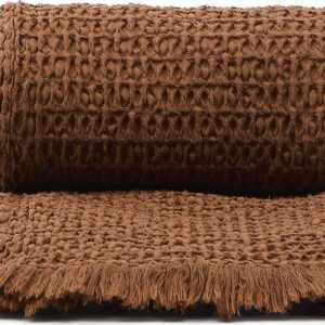 Hnědá deka 130x170 cm Nulina – Kave Home