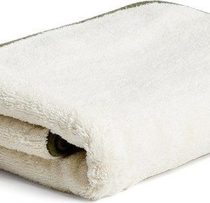 Bílá/zelená froté bavlněná osuška 70x140 cm Sedora – Kave Home