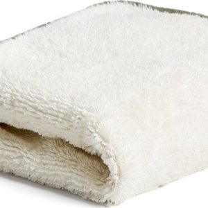 Bílý/zelený froté bavlněný ručník 30x50 cm Sedora – Kave Home