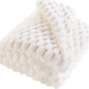 Krémová deka z mikroplyše 125x150 cm Frosty – douceur d'intérieur