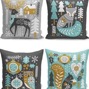 Povlaky na polštáře v sadě 4 ks s vánočním motivem 43x43 cm Merry Christmas – Mila Home