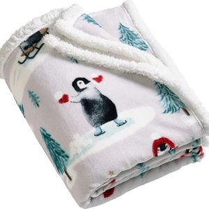 Bílá deka s vánočním motivem 170x130 cm Christmas Sherpa Penguins – Catherine Lansfield