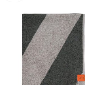 Khaki froté ručníky z bio bavlny v sadě 2 ks 40x55 cm Diagonal – Mette Ditmer Denmark