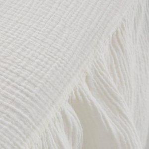 Krémový mušelínový přehoz 180x200 cm Amilia – Jotex